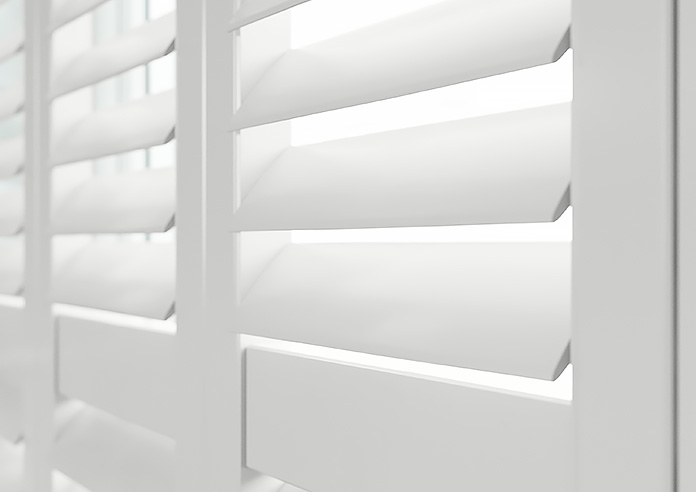 Bromley, Classic White - Full Height Plantation Shutter - Image 4